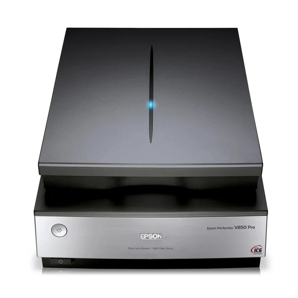 Epson A4 Flatbed USB Scanner 6400x9600 DPI Film And Slides - Image 4